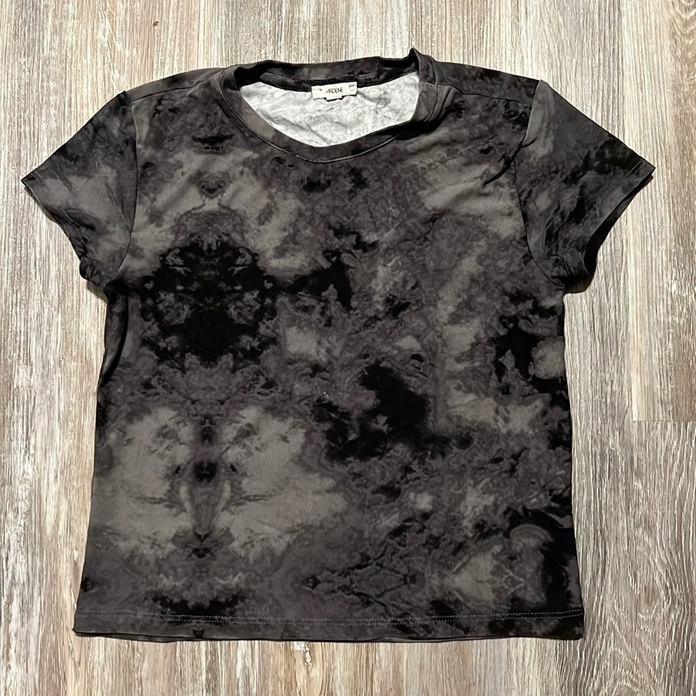 Ardene grey tie dye shirt